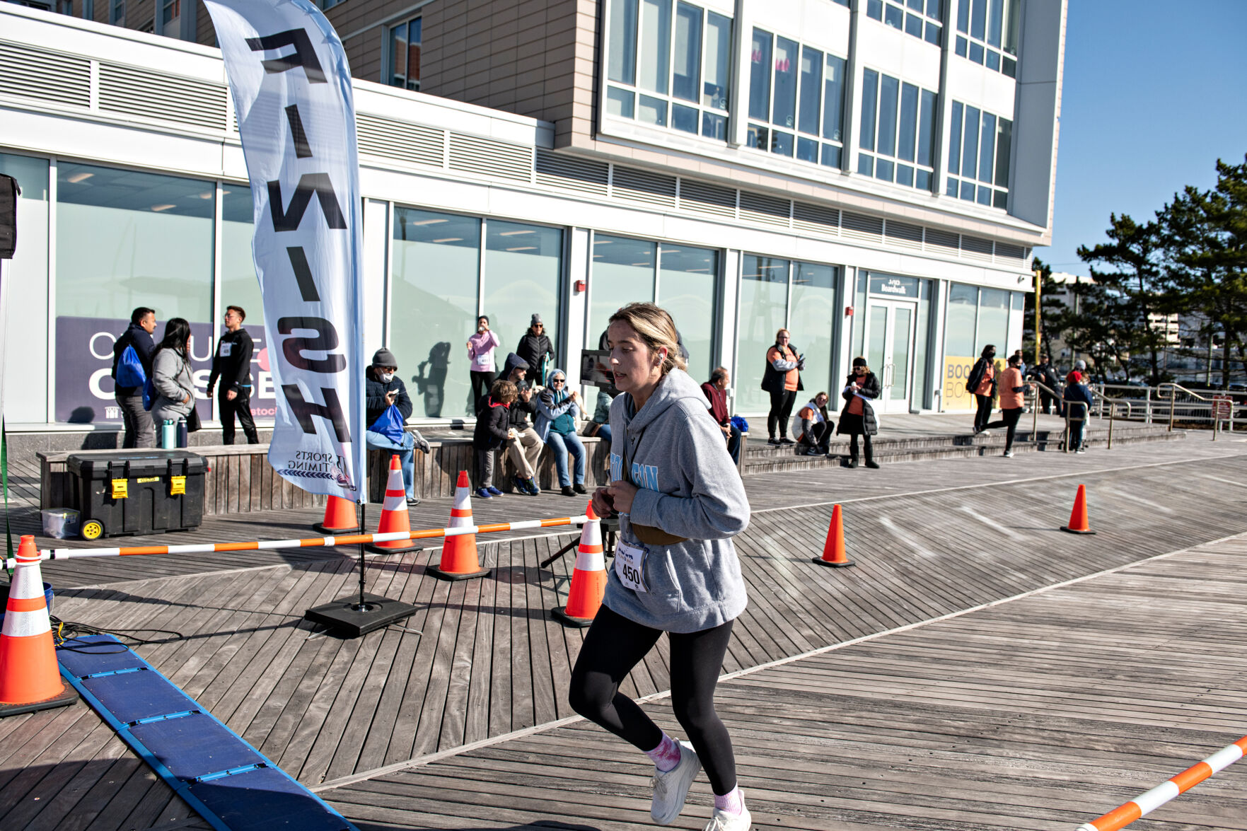 Seashore Gardens 5K is 'helping people help people' | Local News 23 041122-pac-nws-run